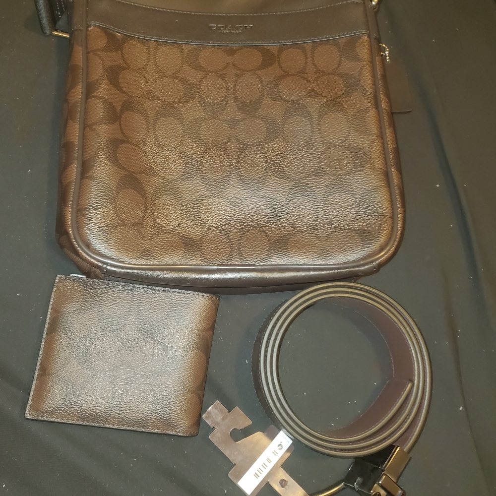 Coach Set